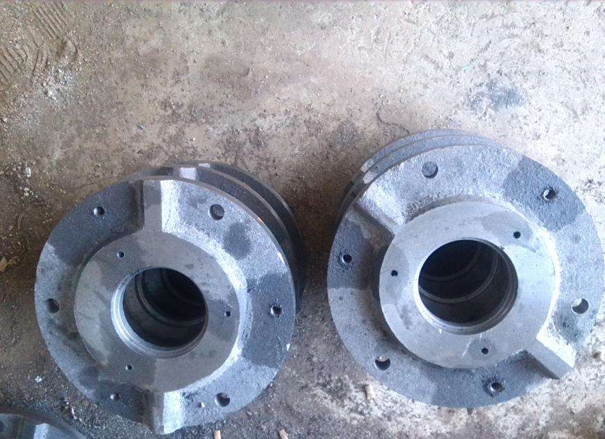 Wéi héich-Kraaft gro Goss Eisen Deeler ze produzéieren ouni wäertvollt Metaller wéi Legierungen derbäi?